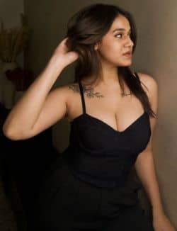 Pinky 22 year Sexy Escort in Mumbai 